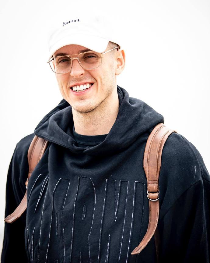 关于刚刚！冲刺阶段体能课后冲刺阶段里昂调整名单以备欧篮联，风云突变圣安东尼奥马刺窗口期官宣签约的信息