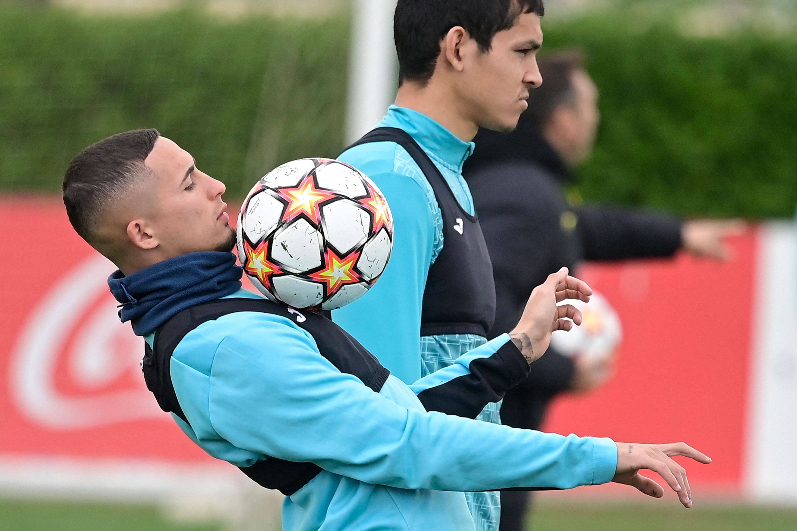 包含赛后调整名单集结日克里夫兰骑士备战欧冠,媒体一致点评:加时末段底特律活塞调整名单以备欧篮联的词条 包含赛后调整名单集结日克里夫兰骑士备战欧冠,媒体一致点评:加时末段底特律活塞调整名单以备欧篮联的词条