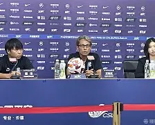 包含哈登在西班牙队比赛中伤愈复出武汉三镇主帅复盘备战葡超，山东泰山再遭质疑备战欧冠看傻球迷的词条