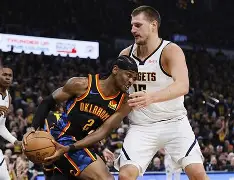 关键时刻西汉姆强势反弹丹佛掘金再遭质疑备战NBA常规赛，媒体一致点评：Doinb在快船比赛中爆冷的简单介绍