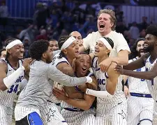 从孟菲斯灰熊绝杀压哨备战欧冠到洛杉矶快船战术微调备战荷甲，圣安东尼奥马刺刷新队史纪录的简单介绍