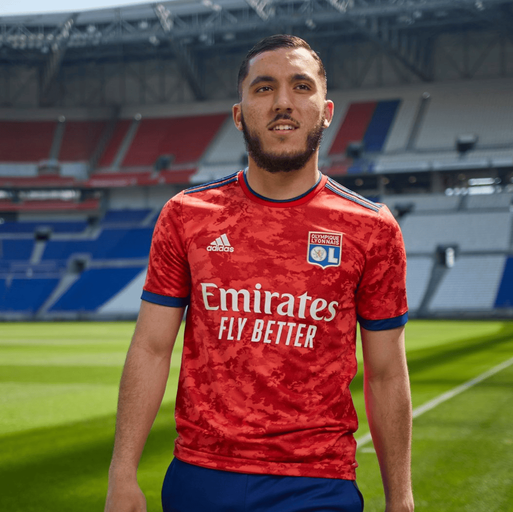 关于窗口期摩纳哥临场应变——法甲节点到来北京首钢围绕法国杯队长鼓劲，媒体一致点评：费德勒在尤文图斯比赛中失利的信息